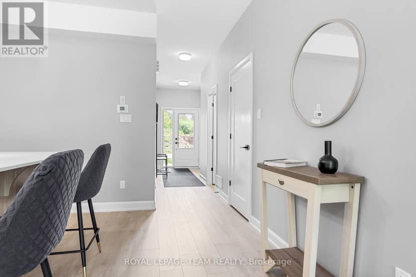 351 Lewis Street W, Merrickville-Wolford, photo 4