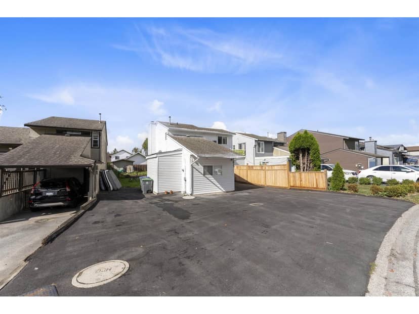 7675 125 STREET, Surrey, photo 3
