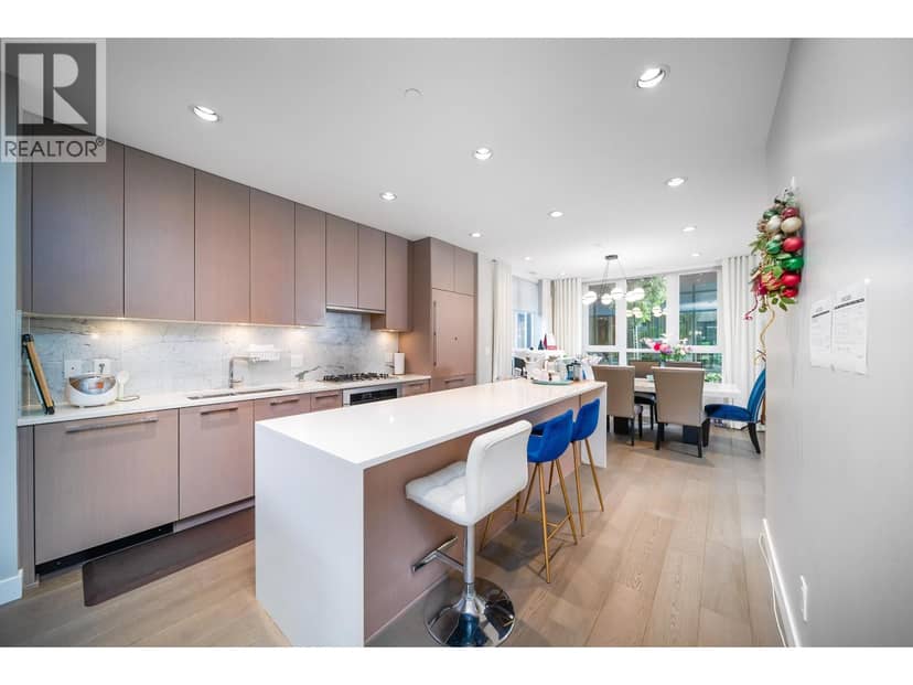TH1 5410 SHORTCUT ROAD, Vancouver, photo 3