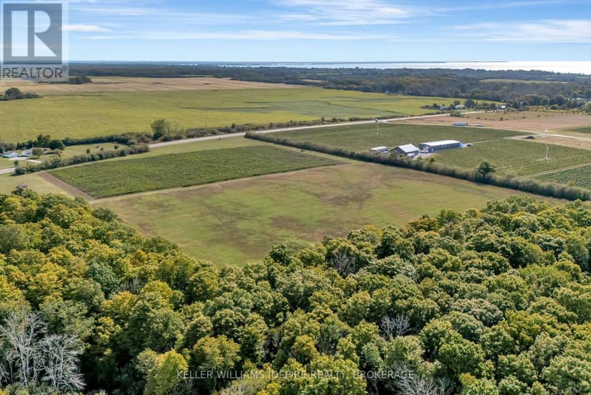 18055 Loyalist Parkway, Prince Edward County, photo 3