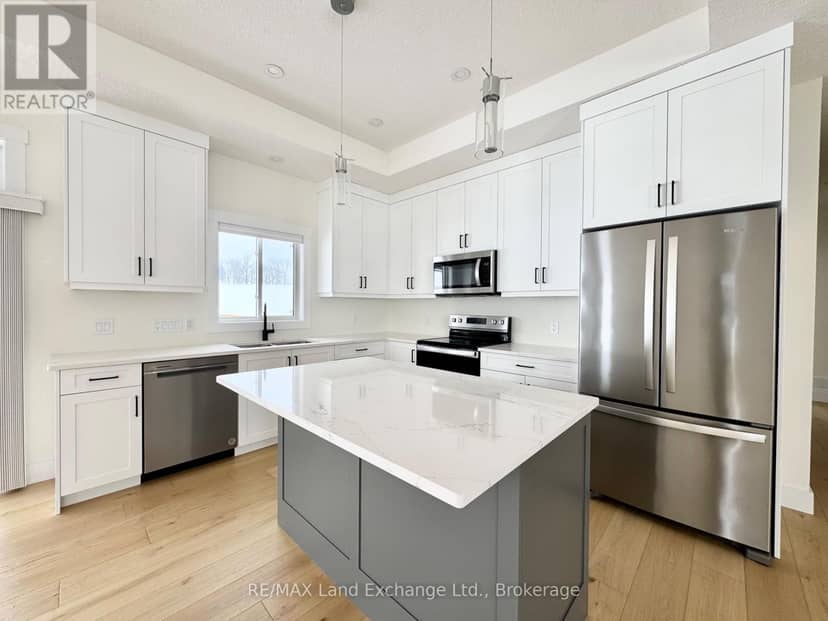 4829 Bruce Road 3 — photo 4 of 21