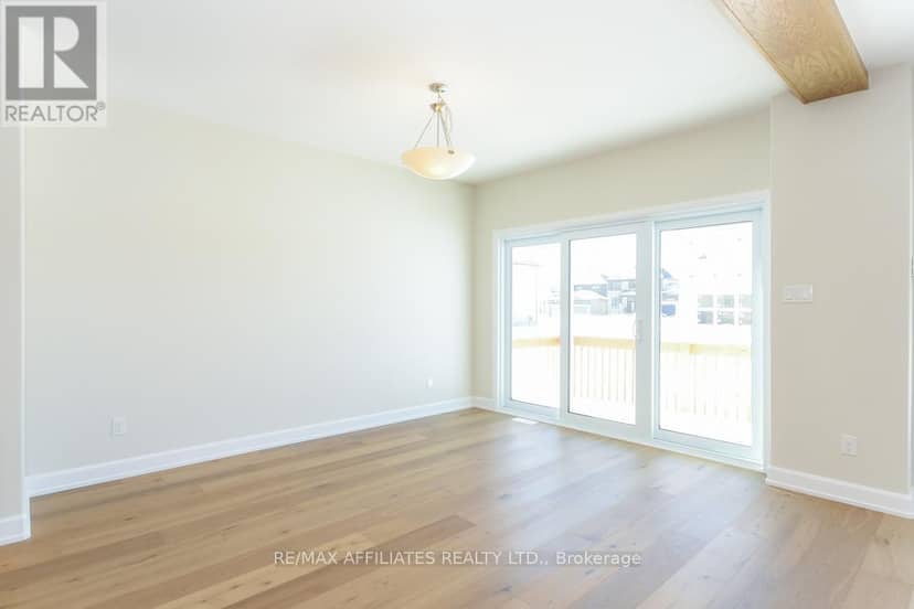 1055 Chablis Crescent — photo 14 of 40