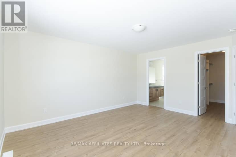 1055 Chablis Crescent — photo 25 of 40
