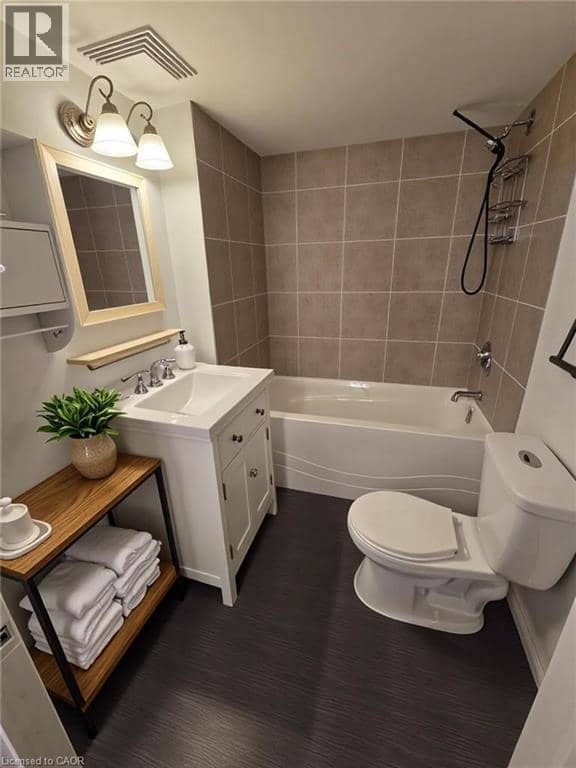77 BLACKFRIARS Street — photo 10 of 11