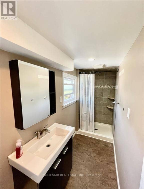 77 Blackfriars Street — photo 7 of 11