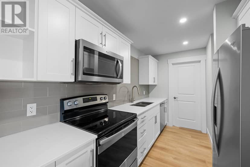 303 18 Gilbert Drive — photo 24 of 40