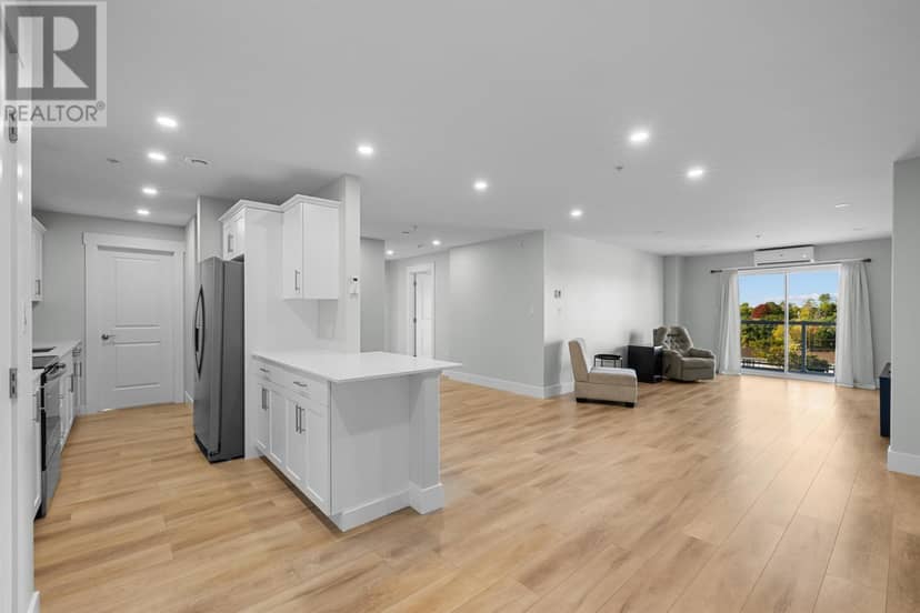 303 18 Gilbert Drive — photo 26 of 40