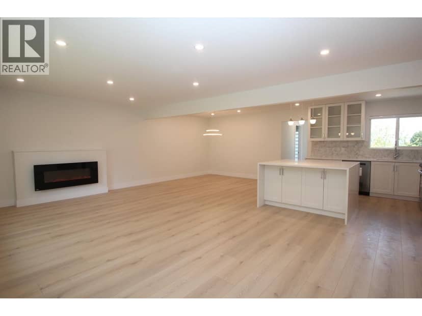 2076 CLARE PLACE, Port Coquitlam, photo 2