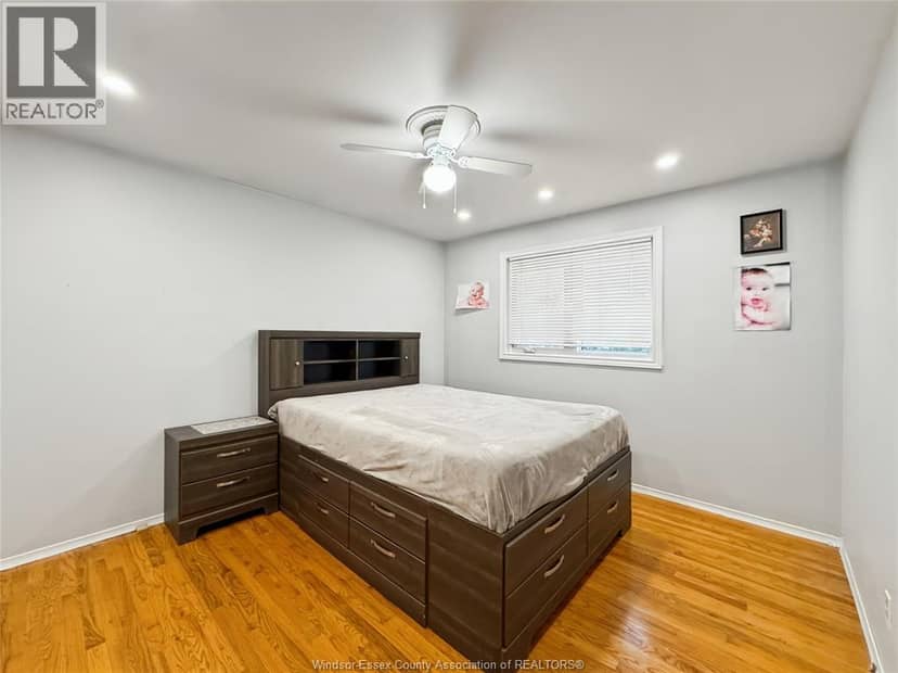 541 Lakeview Avenue — photo 9 of 34