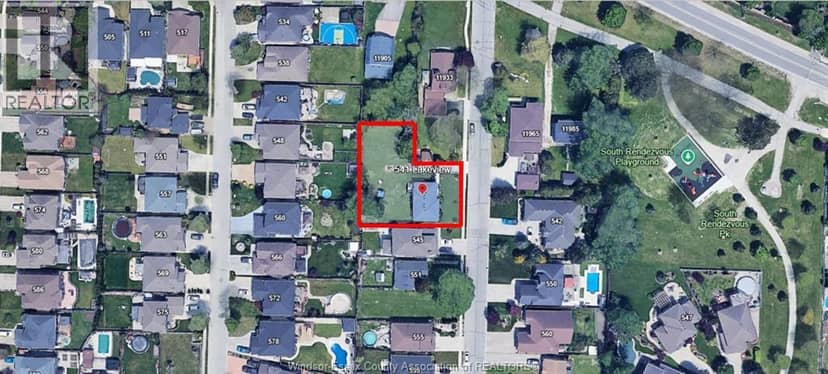 541 Lakeview Avenue — photo 3 of 34