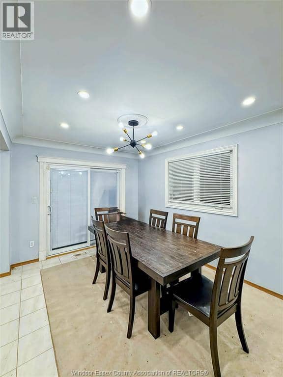 541 Lakeview Avenue — photo 7 of 34