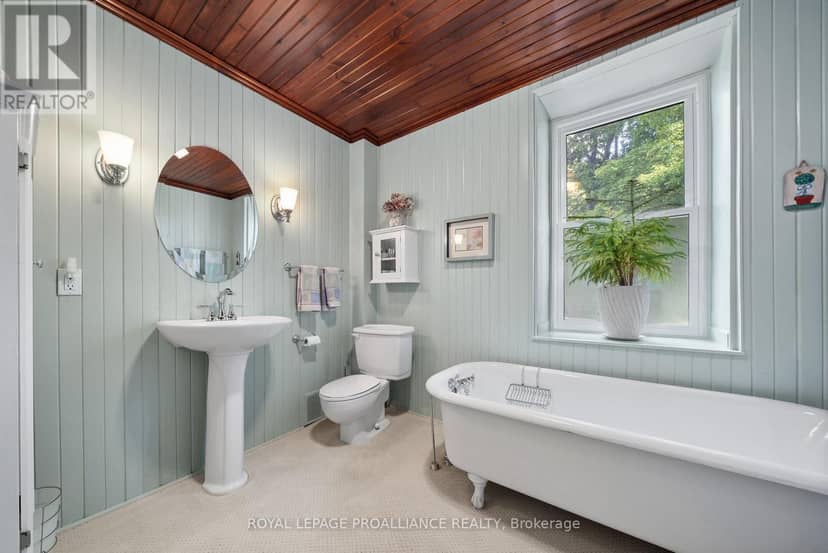 103 Bridge Street — photo 22 of 40