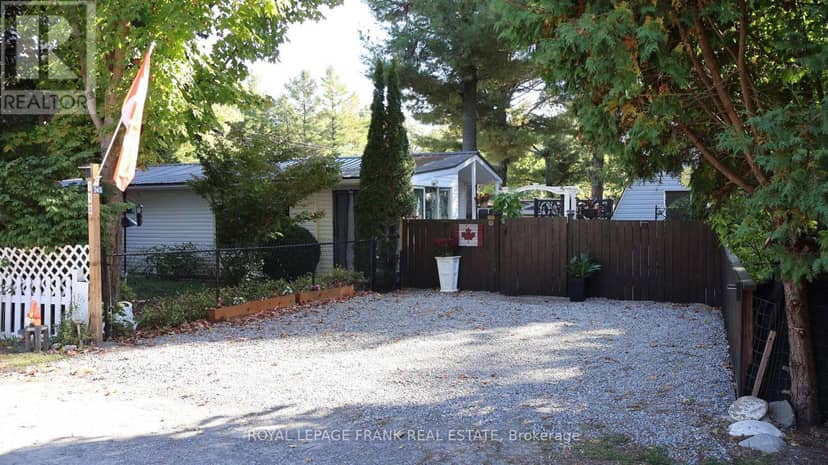 245 - 248 Pinnacle Hill Road — photo 2 of 34