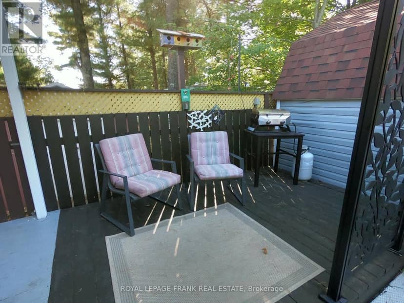 245 - 248 Pinnacle Hill Road — photo 26 of 34