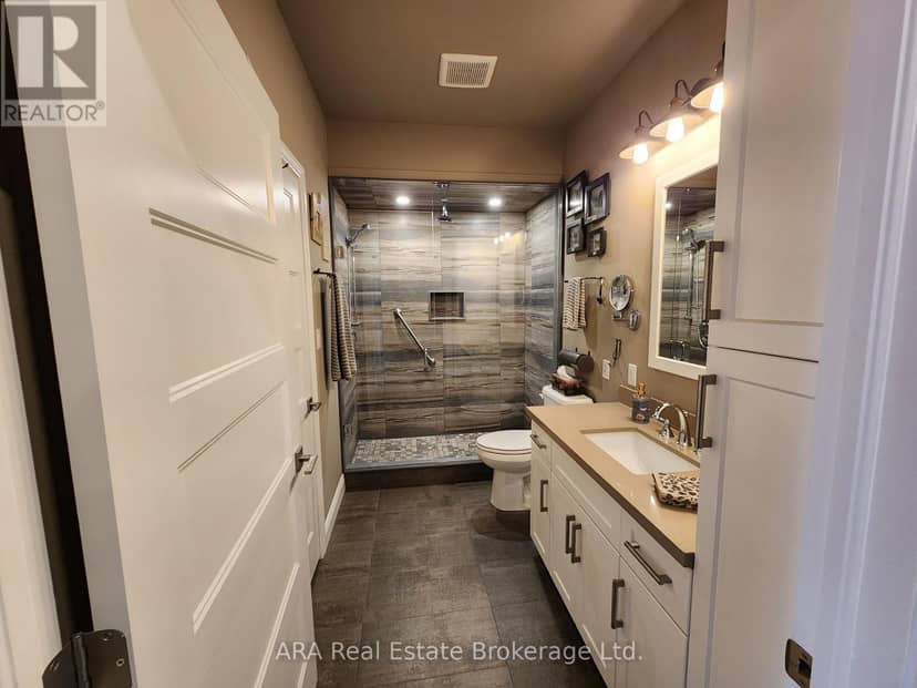 32 - 410 Ridge Road — photo 17 of 26