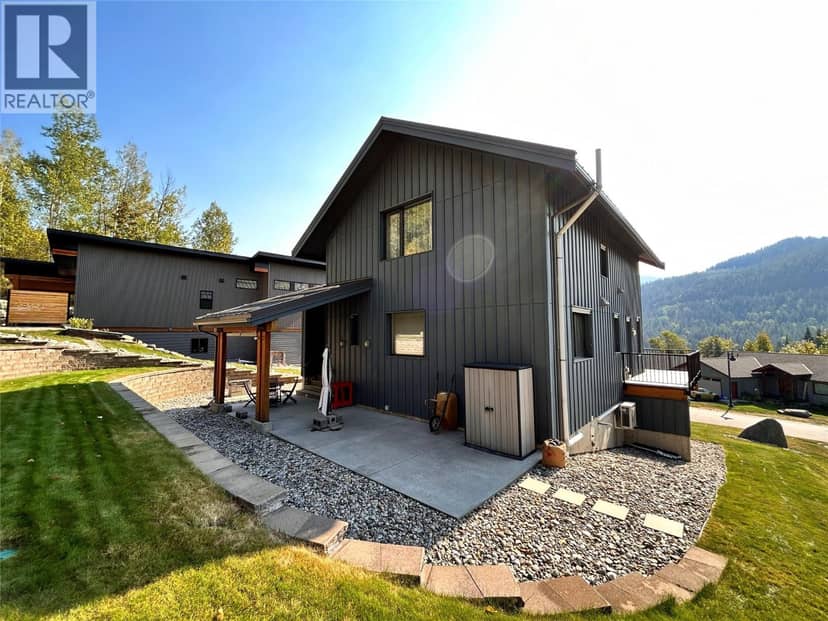 1006 Silvertip Road, Rossland, photo 7