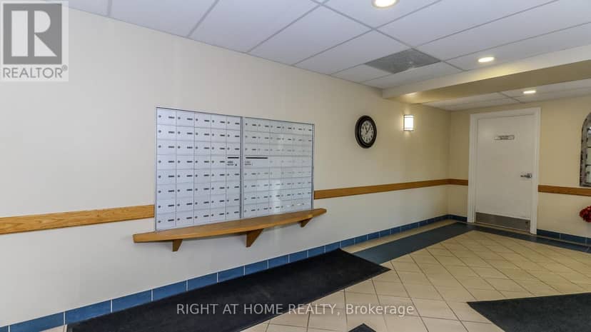 101 - 90 Dean Avenue — photo 14 of 40