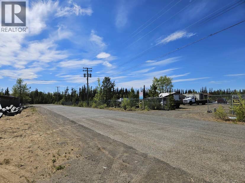 5409 Industrial Flats Road, 100 Mile House, photo 4