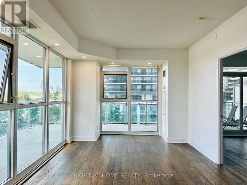 504 - 33 Shore Breeze Drive — photo 5 of 20