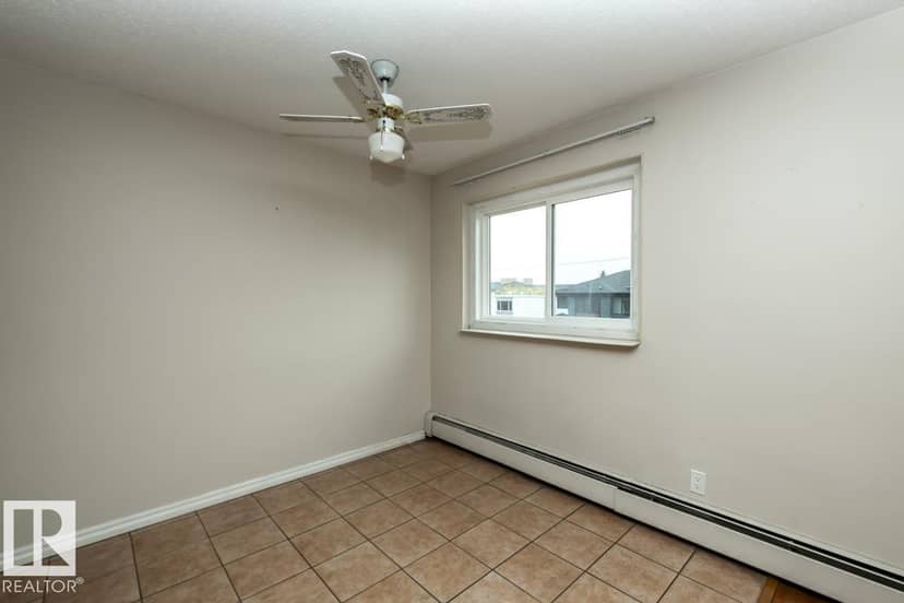 #301 7204 81 AV NW — photo 15 of 40
