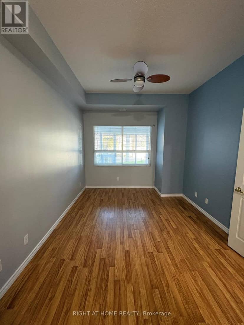 101 - 90 Dean Avenue — photo 31 of 40