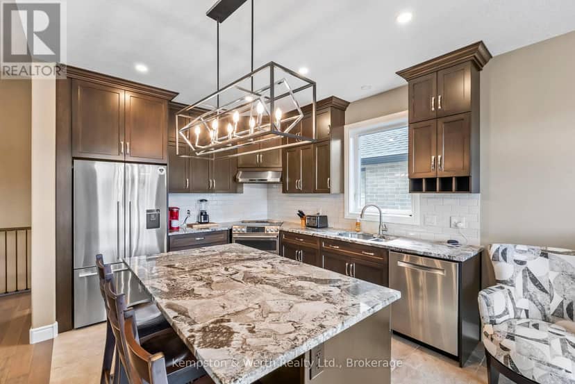 86 Forbes Crescent — photo 19 of 40