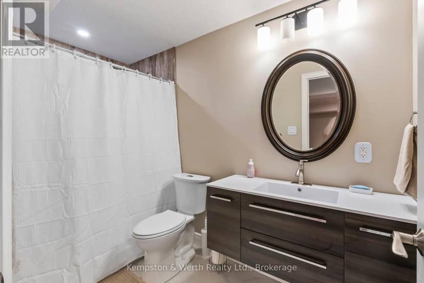 86 Forbes Crescent — photo 28 of 40