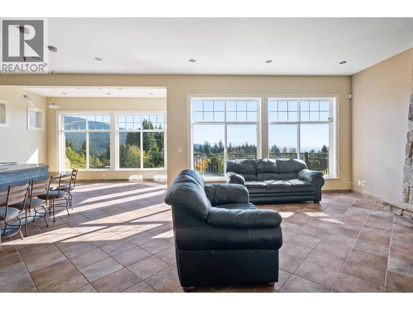 3233 CHARTWELL LANE, Coquitlam, photo 4