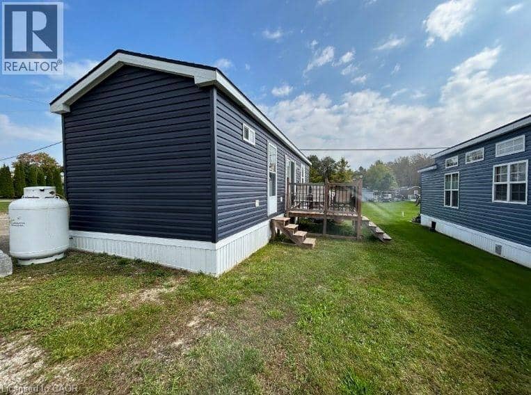 9625 PIKE LAKE Road, Clifford, photo 2