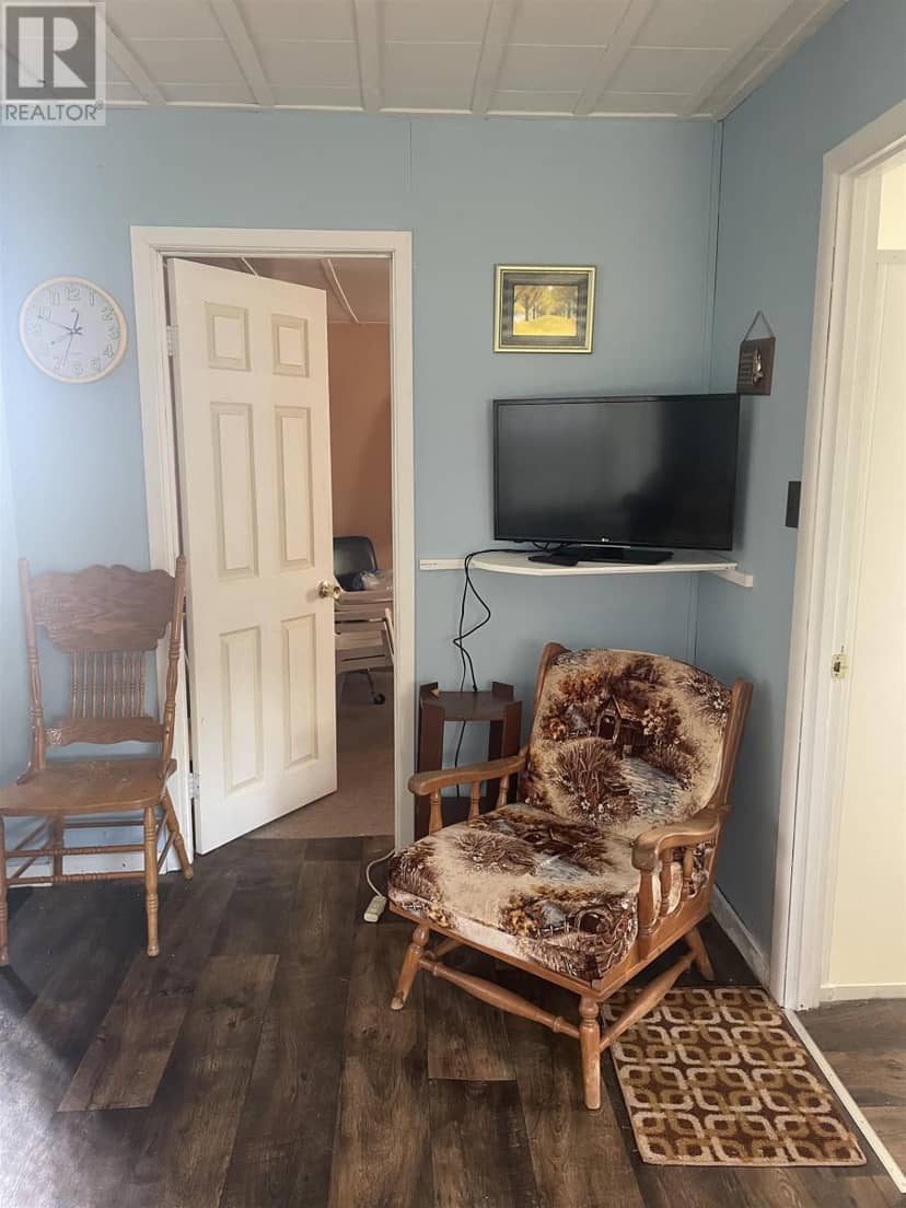 130 Jockos Cape Road — photo 11 of 18