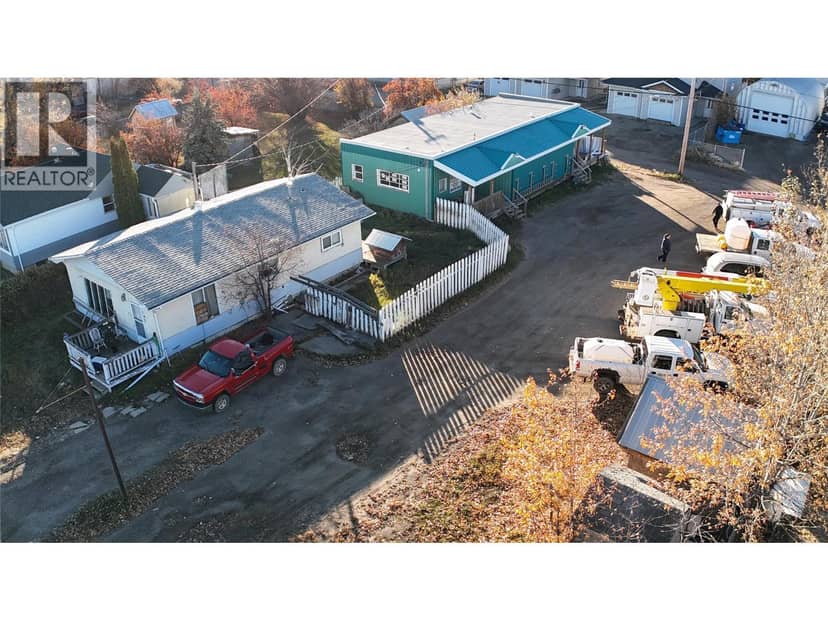 1433/1437 101 Avenue, Dawson Creek