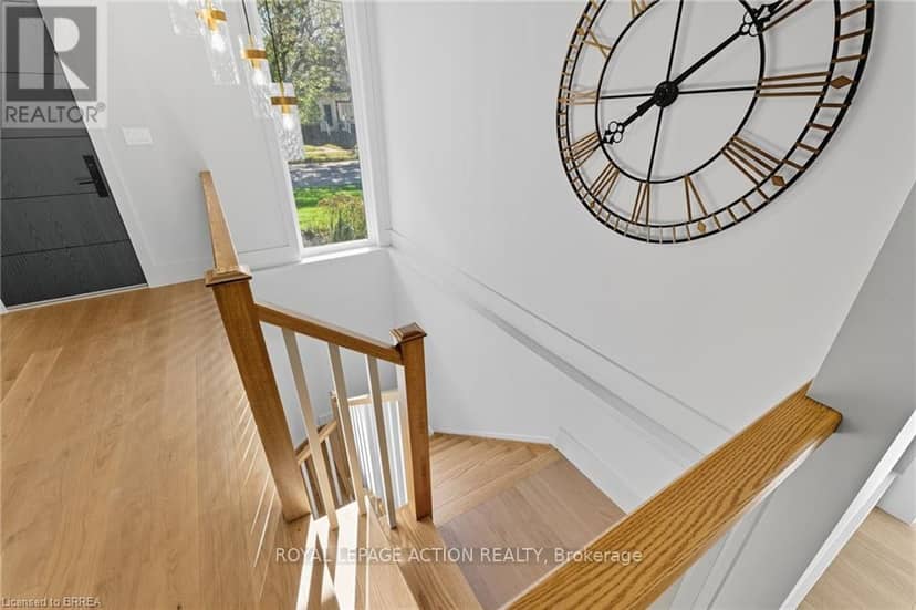 141 Parkside Drive — photo 33 of 40