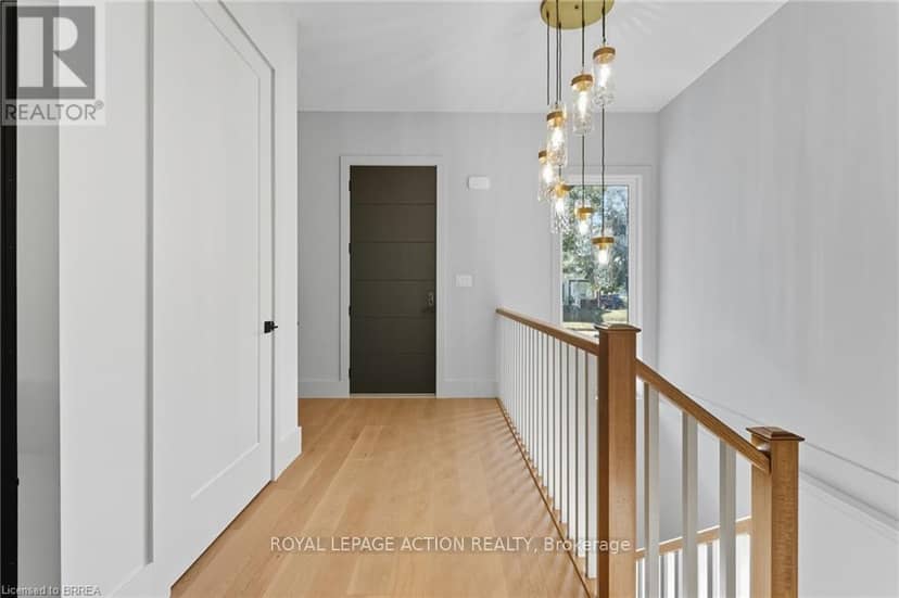 141 Parkside Drive — photo 5 of 40