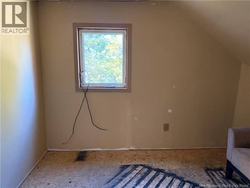 348 St-Jean Street — photo 17 of 24