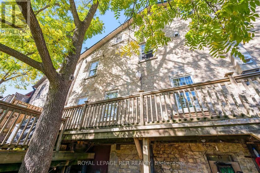 50 Mill Street W — photo 6 of 32