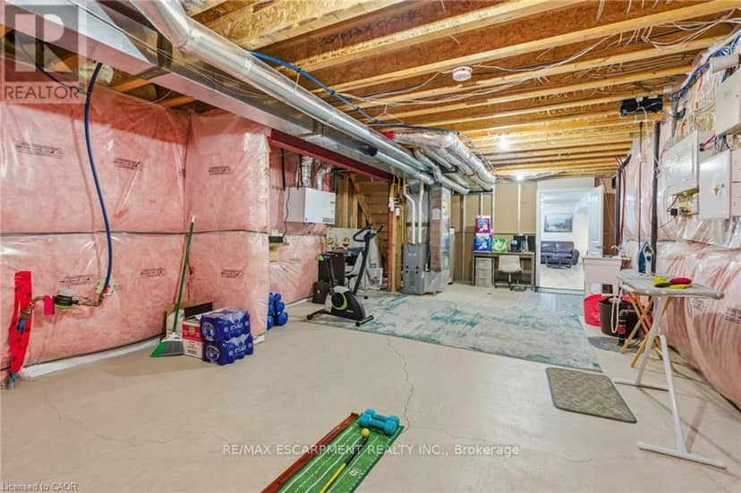 4 Ellis Avenue — photo 30 of 36