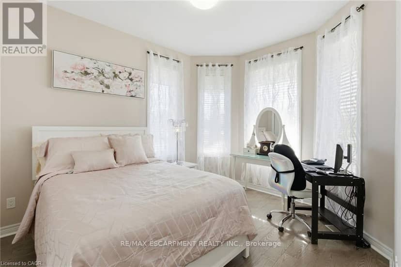 4 Ellis Avenue, St. Catharines, photo 5