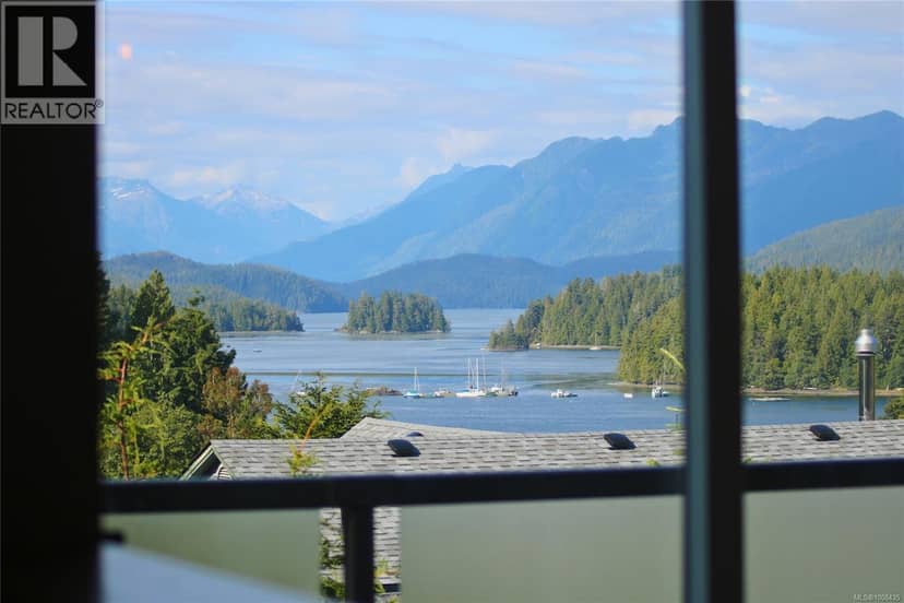 604 Alberto Rd, Tofino