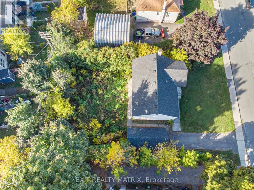 436 Blake Boulevard — photo 1 of 7