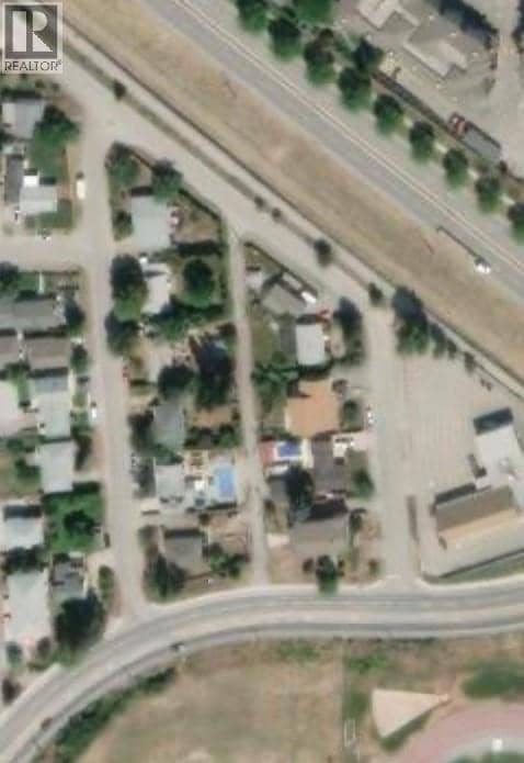 1722 Bernard Avenue, Kelowna