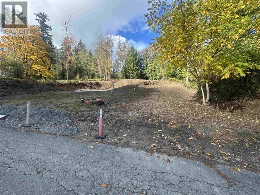 26861 OLIVER AVENUE, Maple Ridge, photo 2