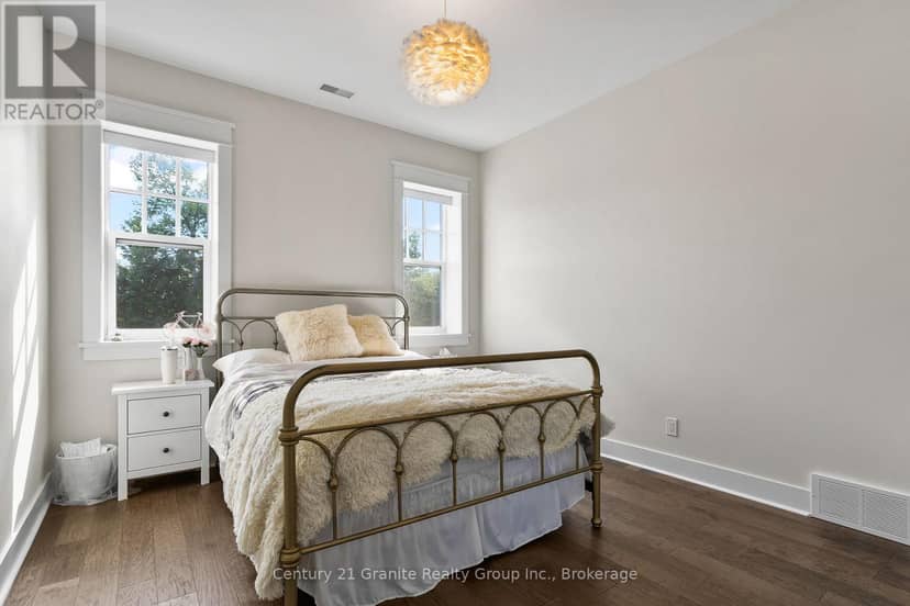2194 Unicorn Road — photo 32 of 40