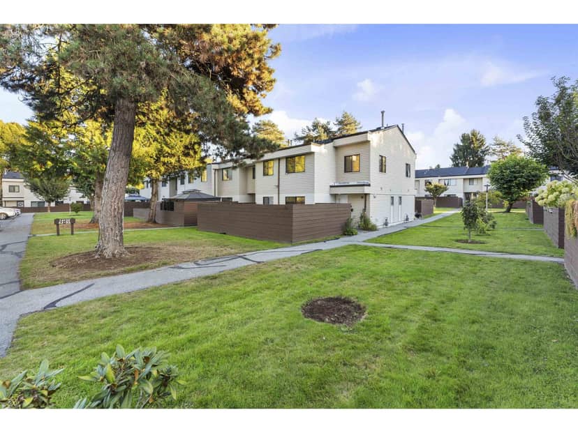 87 14135 104 AVENUE, Surrey, photo 3
