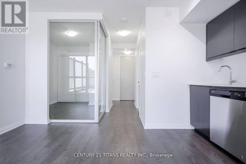 203 - 30 Meadowglen Place — photo 10 of 25