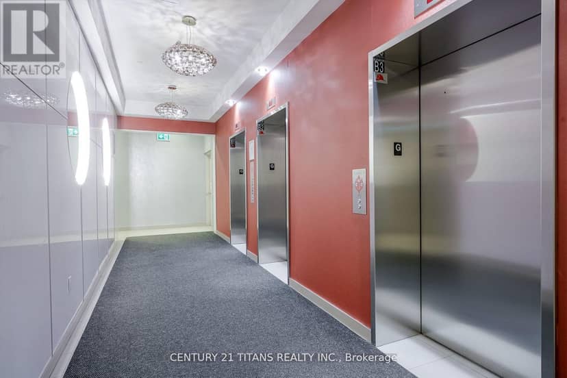 203 - 30 Meadowglen Place — photo 19 of 25