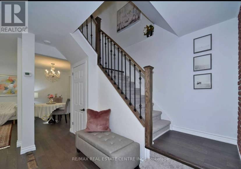25 Ivanic Court — photo 18 of 27
