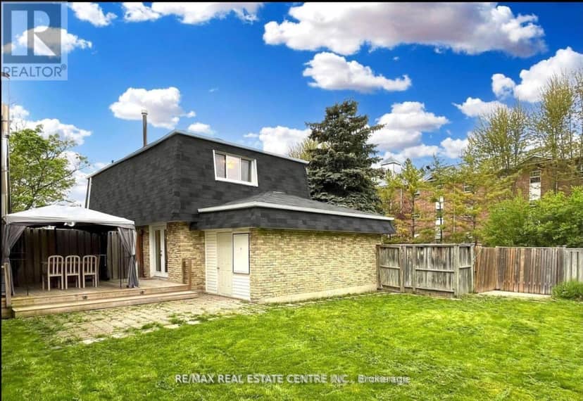 25 Ivanic Court — photo 2 of 27