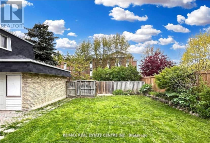 25 Ivanic Court — photo 6 of 27