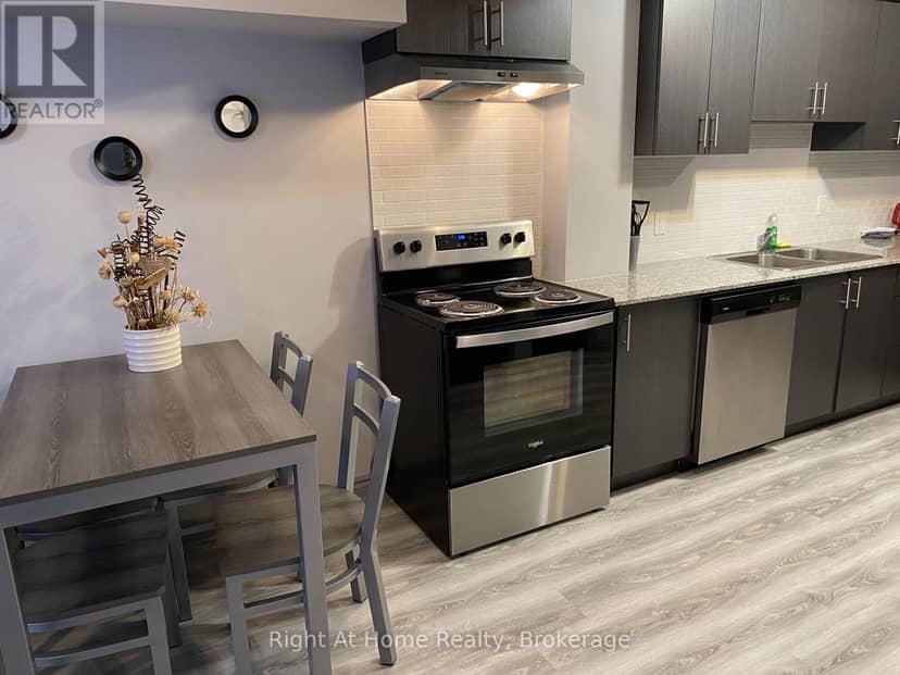 F202 - 275 Larch Street — photo 9 of 20