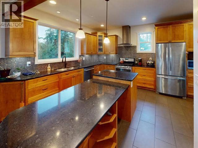 4880 SANDERSON ROAD, Texada Island, photo 2